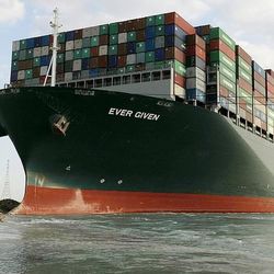 Berita dan Informasi Kapal barang terjepit di terusan suez Terkini ...