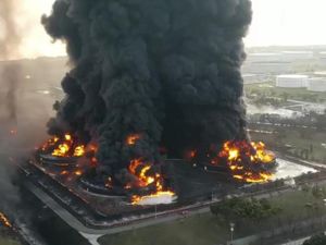 Respons Polisi soal Pertamina Disebut Lalai di Kebakaran Kilang Balongan Respons Polisi soal Pertamina Disebut Lalai di Kebakaran Kilang Balongan