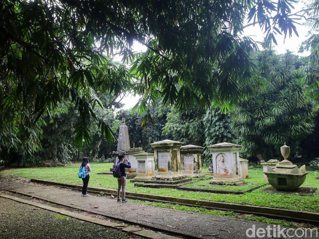 Tak Banyak yang Tahu, Ini Makam Belanda di Kebun Raya Bogor