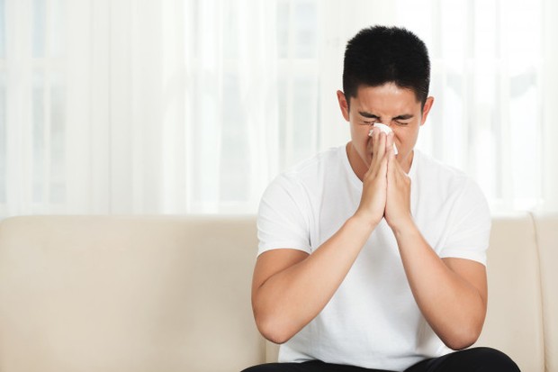 Bersin adalah respon tubuh yang sederhana yang ternyata sangat luar biasa. Bersin dapat mengeluarkan tetesan lendir dari hidung dengan kecepatan hingga 100 mil per jam.