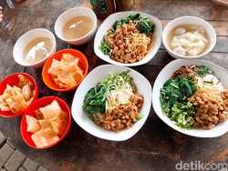 Menjajal Mie Gaul Senayan yang Tersembunyi di Senayan