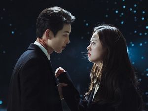 Kemesraan Song Joong Ki - Jeon Yeo Bin di Vincenzo Bikin Baper Netizen Korea