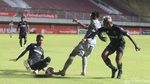Persib Libas Persita 3-1