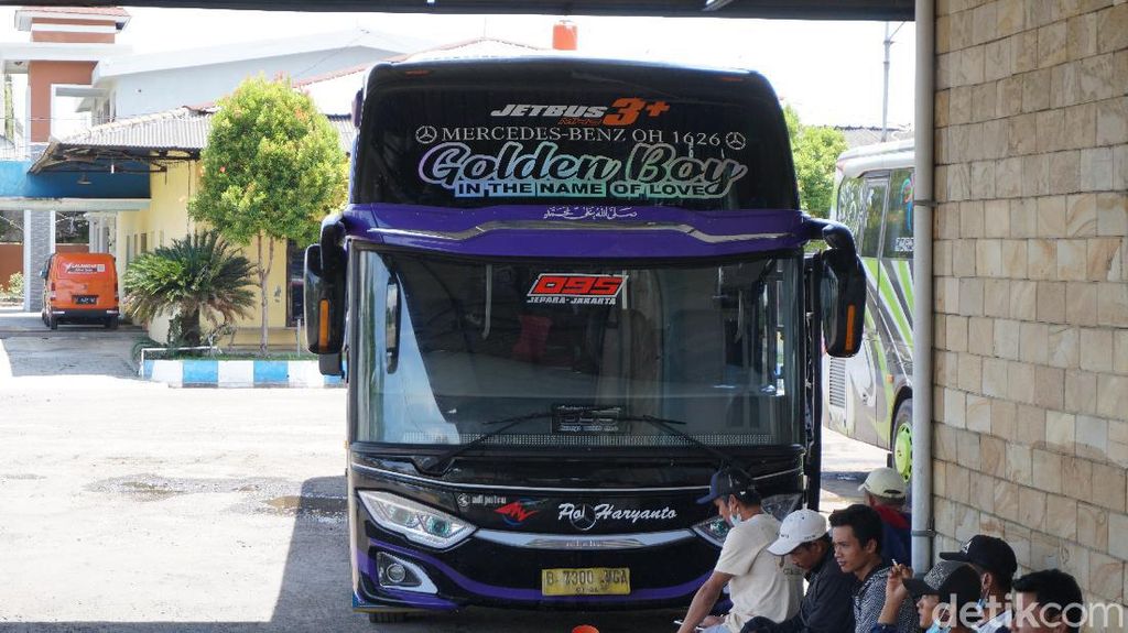 Potret Bus Eksekutif PO Haryanto yang Sederhana Saja