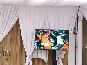 Bripka CS Lepas Tembakan Saat Mabuk Usai Diminta Tagihan Rp 3,3 Juta Bripka CS Lepas Tembakan Saat Mabuk Usai Diminta Tagihan Rp 3,3 Juta