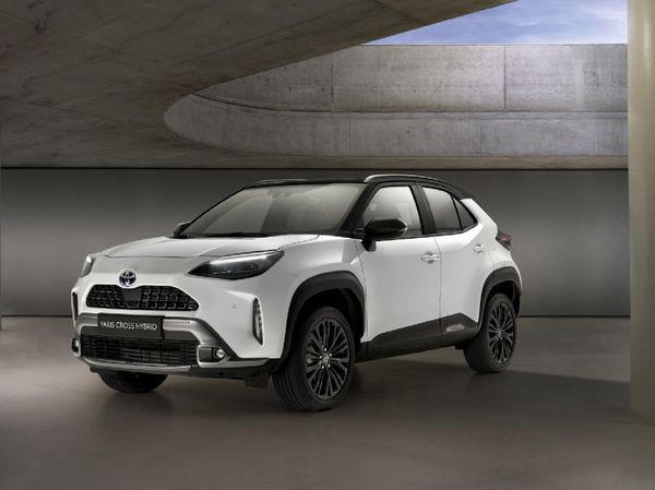 Lihat Lebih Dekat Toyota Yaris Cross Adventure yang Tampil Makin Gagah