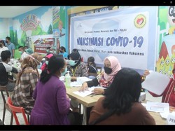 Pusat Perbelanjaan di Kota Mataram Jadi Tempat Vaksinasi Massal