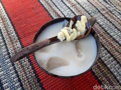 Sluurp! Unik dan Segar Dawet Jagung Khas Desa Kalongan