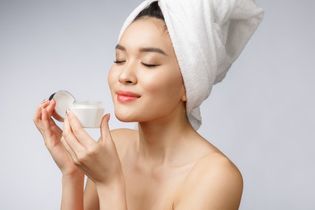 Ciri-ciri Krim Wajah yang Aman Digunakan