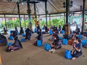 Pemkab Banyuwangi Latih Sinden Using Agar Tenar Seperti KPOP