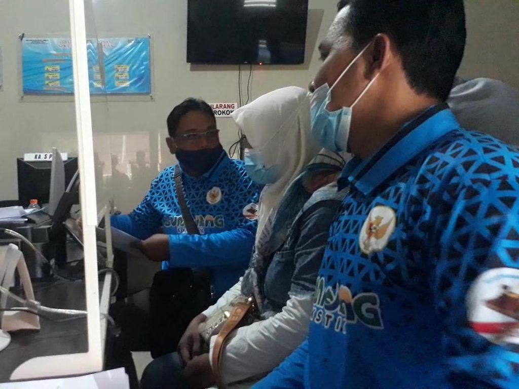 Dilaporkan Berzina, Kades Pasuruan yang Digerebek Suami Lapor Balik Dilaporkan Berzina, Kades Pasuruan yang Digerebek Suami Lapor Balik
