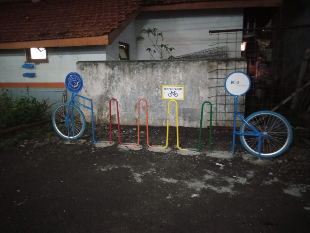 Parkir sepeda di Stasiun Kebayoran