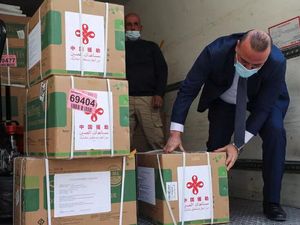 7 Juta Dosis Disiapkan untuk Program Vaksinasi Gotong Royong 7 Juta Dosis Disiapkan untuk Program Vaksinasi Gotong Royong