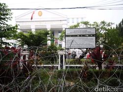 Jelang Sidang Vonis, 21 Simpatisan Habib Rizieq Diamankan di PN Jaktim