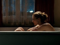 Kate Winslet Baru Rasakan Efek dari Adegan Seks, Apa Itu?