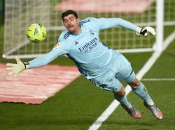 Mantap! Thibaut Courtois Makin Matang