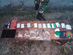 TNI Sita Ratusan Gram Ganja dari Bawah Jok Mobil di Perbatasan Papua