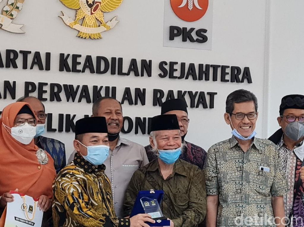 TP3 Minta DPR Usung Hak Angket soal Kematian Laskar FPI, Ini Jawaban PKS TP3 Minta DPR Usung Hak Angket soal Kematian Laskar FPI, Ini Jawaban PKS