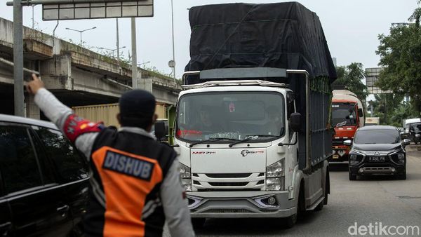 Bukan Tolak, Ini Alasan Sopir Resah soal Larangan Truk Obesitas