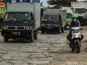 Pemkab Tangerang: Kerusakan Jl Raya Perancis Diperbaiki Akhir Tahun Ini
