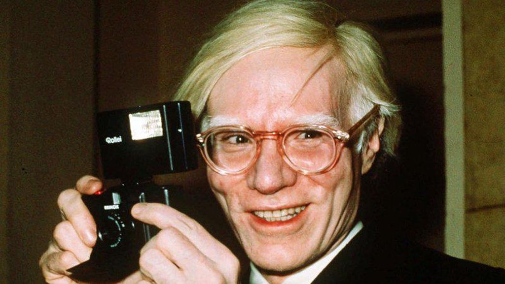 Potret Andy Warhol dan 7 Karya Seni Kontroversial