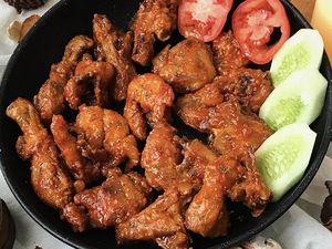 Resep Pembaca:  Ayam Goreng Saus Tomat yang Gurih Segar Resep Pembaca:  Ayam Goreng Saus Tomat yang Gurih Segar