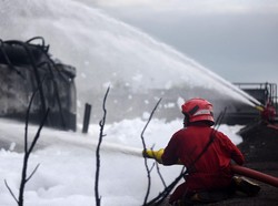 Penyebab Kebakaran Kilang Balongan Masih Misteri, Mungkinkah Disengaja?