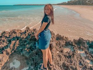 Miss Indonesia Tertipu Ibu Sendiri, Awalnya Pinjam Akun Sosmed Buat Jualan Kue