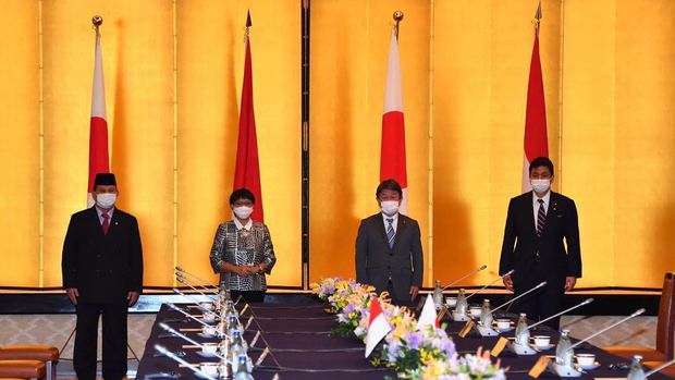 Menhan Prabowo dan Menlu Retno Marsudi kunjungan kerja ke Menhan-Menlu Jepang