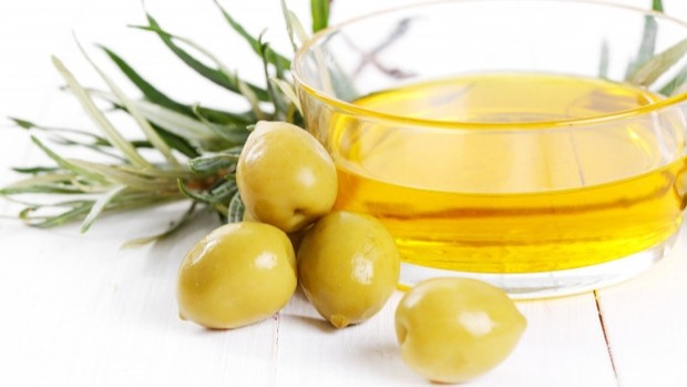 Minyak zaitun.