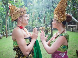 Contoh Tungkalikane atau Lawan Kata dalam Bahasa Bali