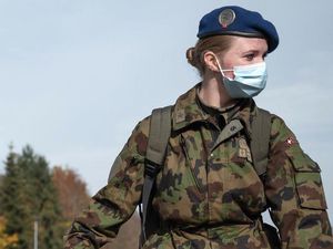 Tentara Perempuan di Swiss Akhirnya Boleh Pakai Celana Dalam Khusus Wanita