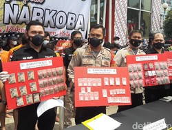 Sengaja Pajang Tersangka Narkoba di Depan Mal Bogor, Polisi: Ini Kawasan Transaksi