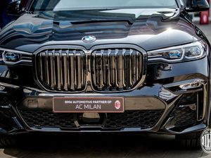 Zlatan Ibrahimovic Cs Bakal Dapat Mobil Dinas BMW