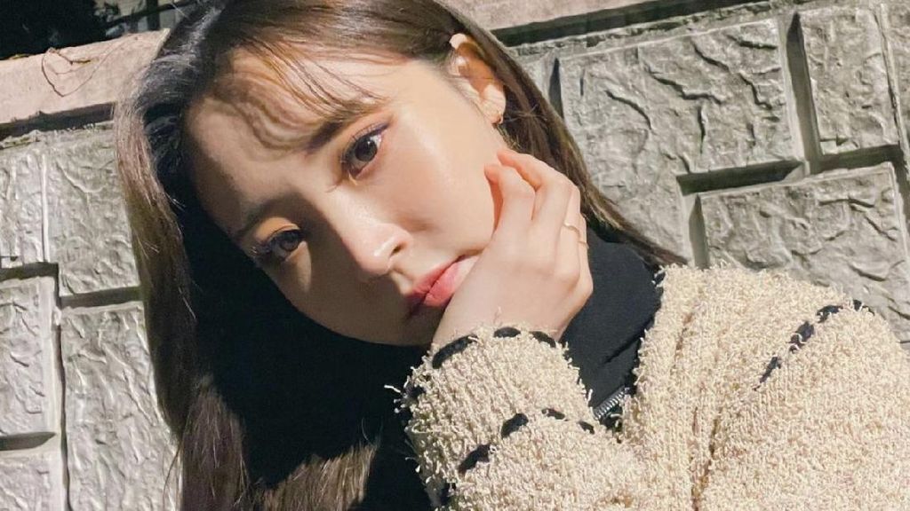 Foto: Moonbyul MAMAMOO Kembaran Han Ji Hyun Bintang The Penthouse 2 Foto: Moonbyul MAMAMOO Kembaran Han Ji Hyun Bintang The Penthouse 2