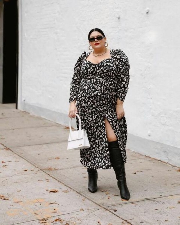 Instagram.com/nicolattemason Hindari bahan yang longgar karena akan membuat tubuh terkesan lebih besar dari aslinya.