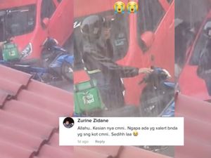 Kehujanan Tunggu Pembeli Ambil Makanan, Driver Ojol Ini Bikin Netizen Sedih Kehujanan Tunggu Pembeli Ambil Makanan, Driver Ojol Ini Bikin Netizen Sedih