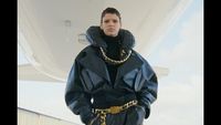 10 Koleksi Busana Balmain Fall/Winter 2021, Dipamerkan di Pesawat