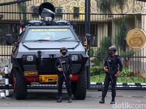 Polisi Tembak Mati Zakiah: Niat Awal Melumpuhkan Polisi Tembak Mati Zakiah: Niat Awal Melumpuhkan