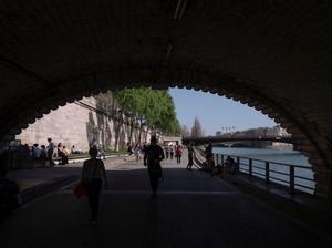 Bukan Cuma di Indonesia, COVID-19 Juga Meroket di Eropa