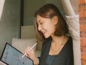 8 Pesona Kecantikan Sheila Dara yang Baru Dilamar Vidi Aldiano