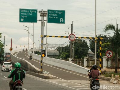 Penampakan Uji Coba Tahap II Flyover Tapal Kuda Jaksel