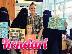 Viral Aksi Peluk Saya dari Wanita Bercadar Lawan Stigma Negatif