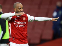 Isu Transfer: Lacazette Tinggalkan Arsenal, Balik ke Lyon