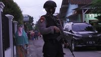 Densus Geledah Rumah Terduga Teroris di Banyumas