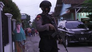 Densus Geledah Rumah Terduga Teroris di Banyumas