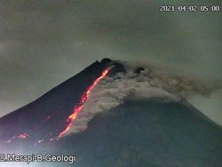Gunung Merapi 3 Kali Luncurkan Awan Panas Pagi Ini