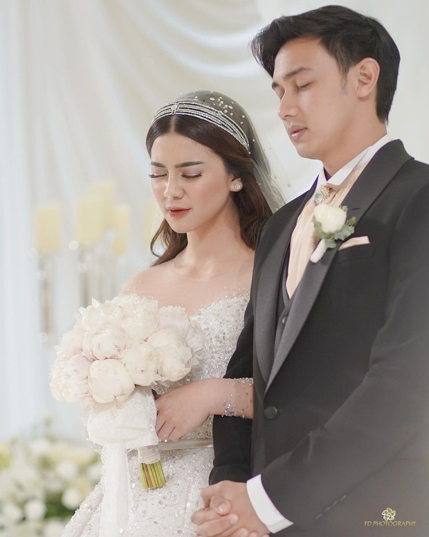 Felicya hamil anak pertama