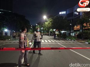 Ada Benda Mencurigakan, Polisi Pasang Garis Danger di Depan GPIB Effatha
