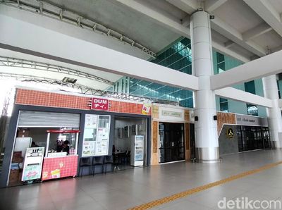 Melihat Sepinya Bandara Kertajati Majalengka